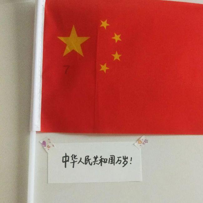 如何看待95后一女子投资百万种南瓜被偷，抓到偷瓜贼老人团后反被威胁？